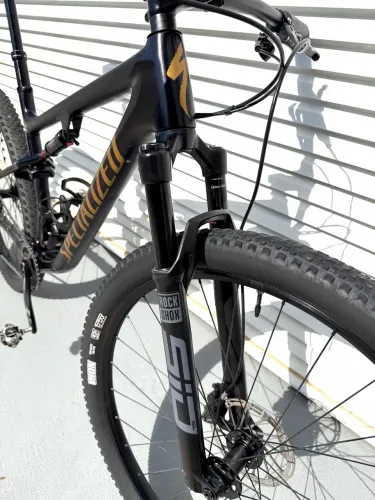 Bicicleta Specialized Epic Comp Carbon