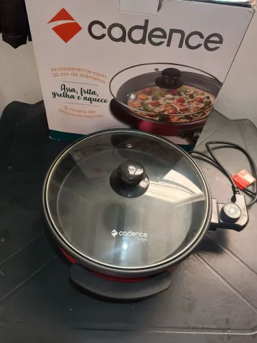 Panela elétrica Cadence