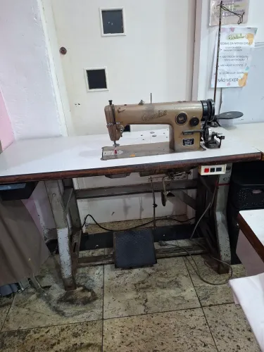 Máquina reta costura industrial Columbia