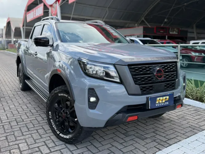 Nissan Frontier Pro4x CD 4X4 2.3 Bi-TB Die. AUT 2023