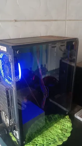 Computador Completo AMD Ryzen 3 3200G | 4GB RAM | Windows 10 Pro