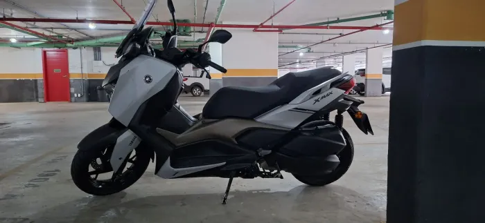 XMAX Yamaha 25/25
