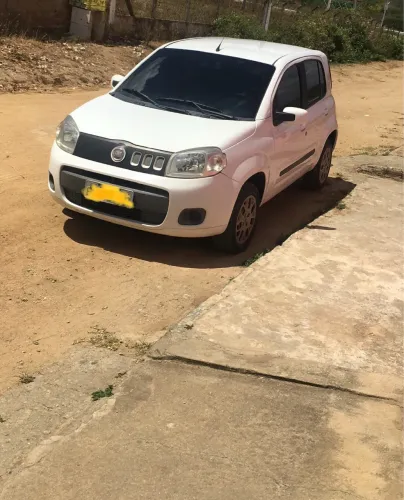 Fiat Uno Vivace Celeb. 1.0 EVO F.flex 8V 5P 2014