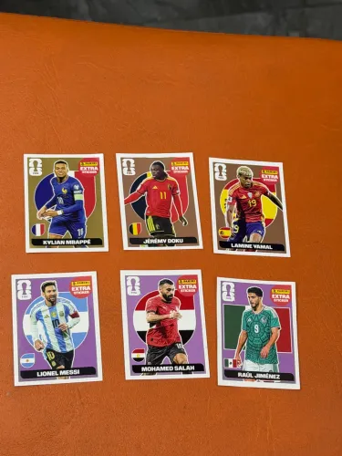 Vendo figurinha legend da copa 2026