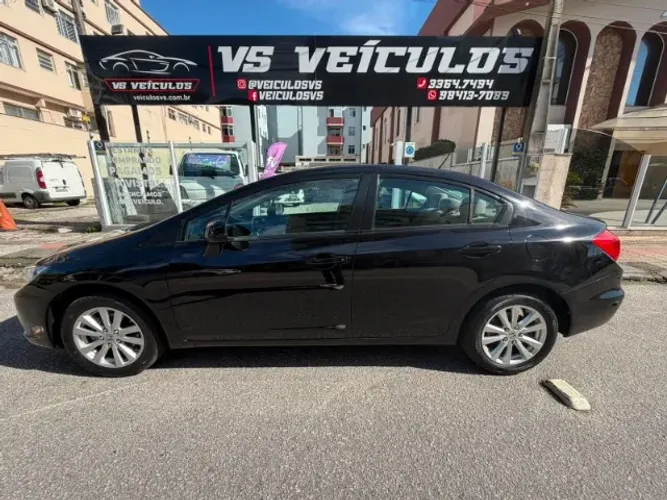 Honda Civic Sedan LXS 1.8/1.8 Flex 16V Aut. 4P 2012