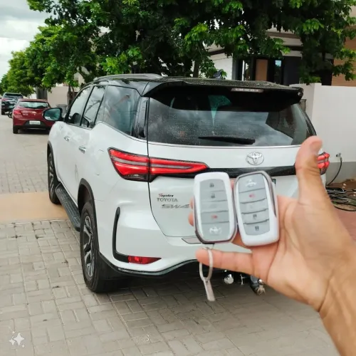 Chaves de presença toyota sw4 original yaris corrola hilux 