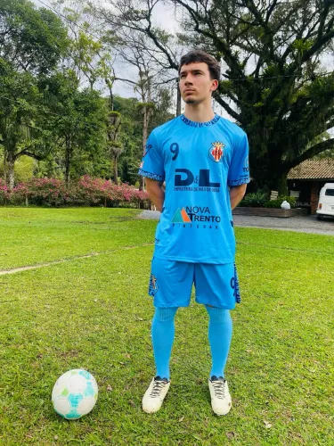 UNIFORMES ESPORTIVOS PERSONALIZADOS 