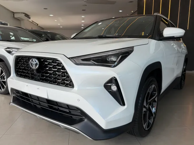 Toyota Yaris Cross XRX 1.5 16V 5p Aut. (Híbrido) 2026