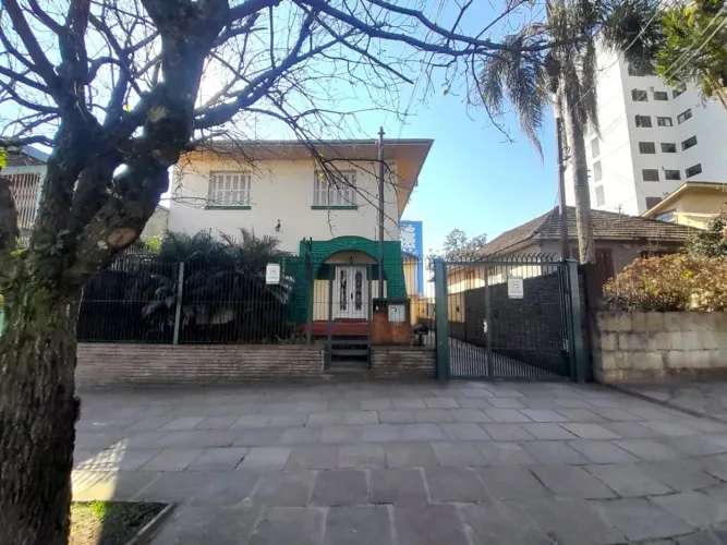 CAXIAS DO SUL - Casa Comercial - SÃO PELEGRINO