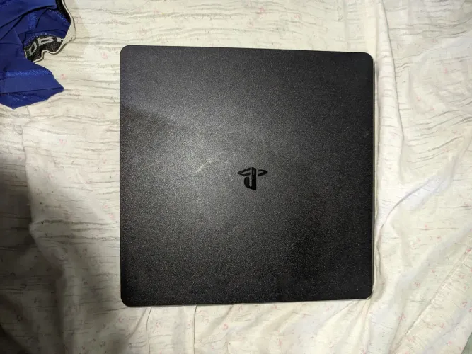 VENDO PS4 SLIM POUCO USADO