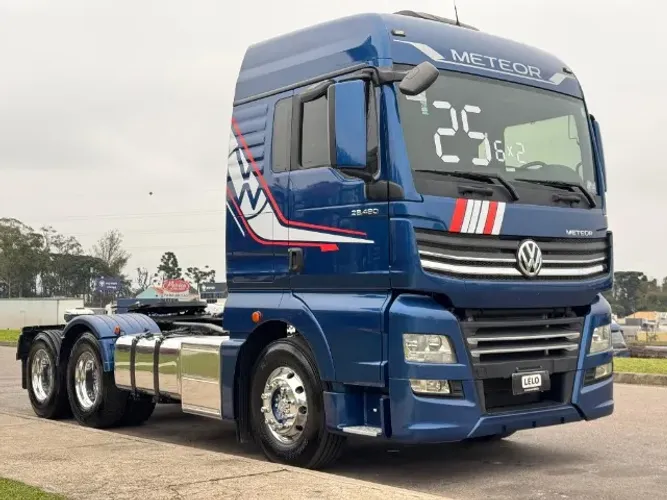 VOLKSWAGEN METEOR 28.480 6x2 Ano 25 Teto Alto Automático Suspensão mola