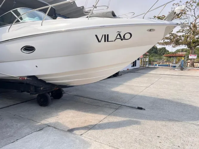 BARCO TRITON 275 / 300 HP / 2015