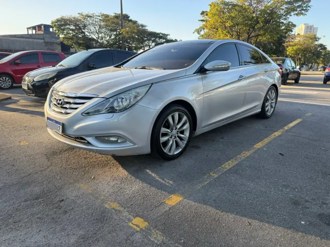 Hyundai Sonata 2.4 16V 182cv 4P Aut. 2012