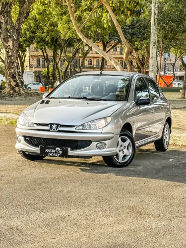 Peugeot 206 Feline 1.4/ 1.4 Flex 8V 5P 2004