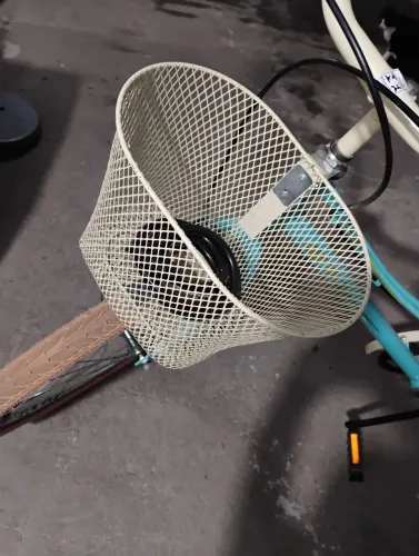 Bicicleta vintage adulto aro 26 .... pouco uso.... vendendo pra desocupar espaço.