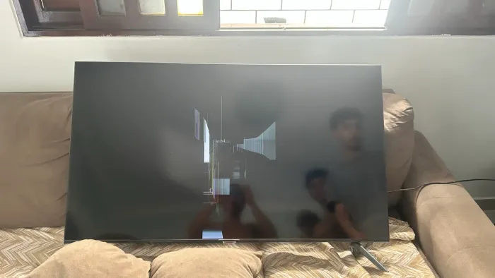 Samsung UA55NU7100 55? LED 4K Quebrada por Brincadeira - Tela Danificada Internamente 