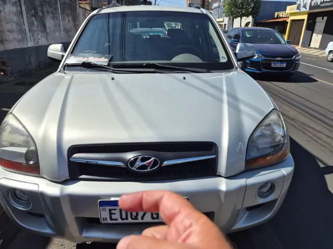 Hyundai Tucson 2.0 16V Mec. 2011
