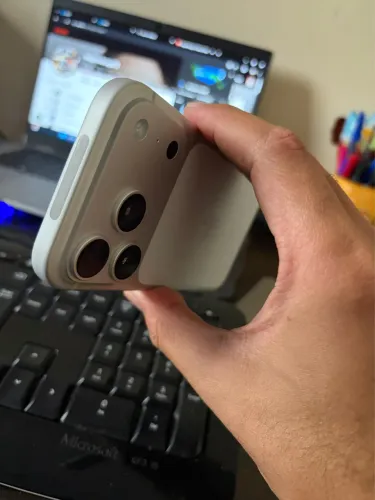 iphone 17 Pro - Prata