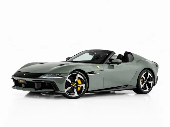Ferrari 12Cilindri Spider 6.5 V12 830cv 2026
