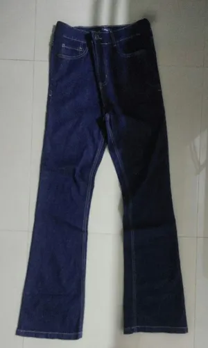 Calça Jeans Bootcut 42