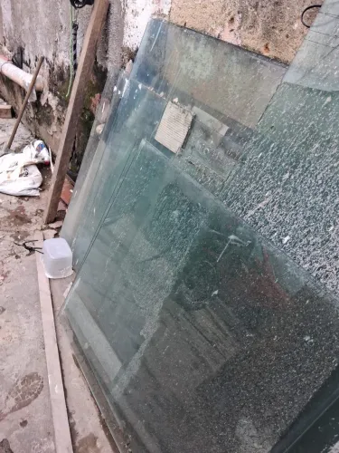 Vidros e portas de rolar