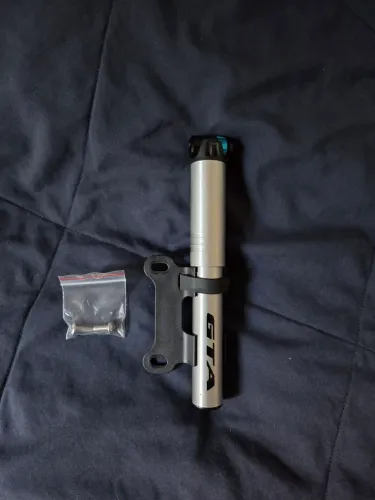 Bomba de ar GTA mangueira prateado
