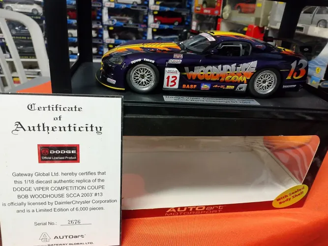 MINIATURA DODGE VIPER COMPETITION COUPE 2003 AITOART 1/18