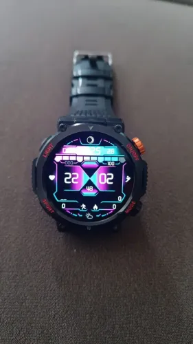 Smartwatch Colmi V68 com Lanterna.