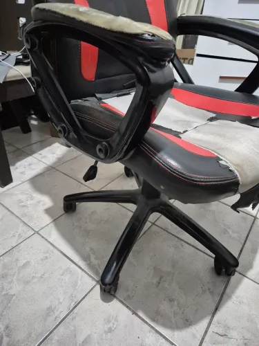 Cadeira gamer pichau