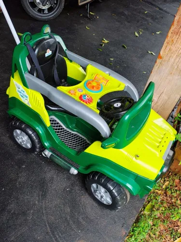 Jeep infantil