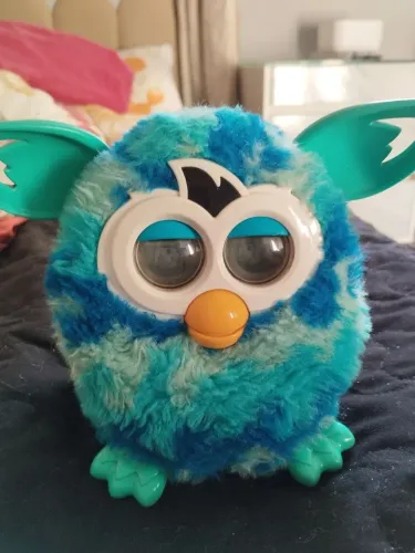 Boneco Furby boom