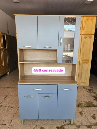 ARMÁRIO DE COZINHA CONSERVADO