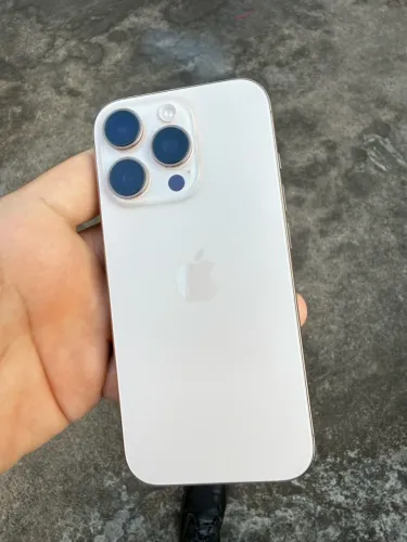 iPhone 16 pro