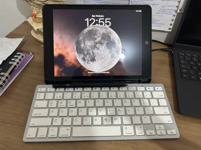 iPad 9 geração + teclado + caneta 