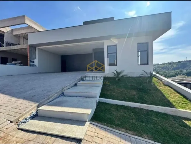 CASA NOVA PARA VENDA OU LOCAÇÃO NO CONDOMÍNIO RECANTO DAS PALMAS VINHEDO/SP