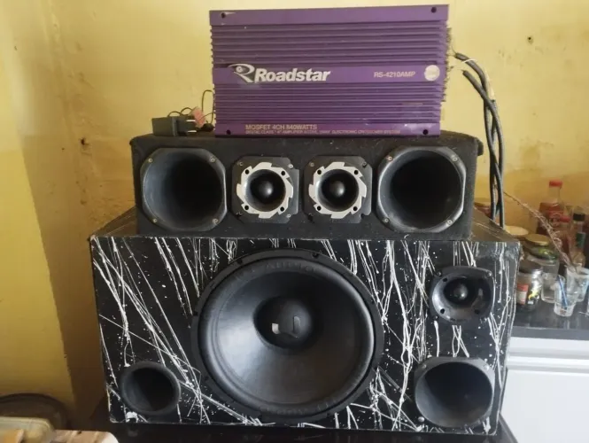 Vendo som automotivo