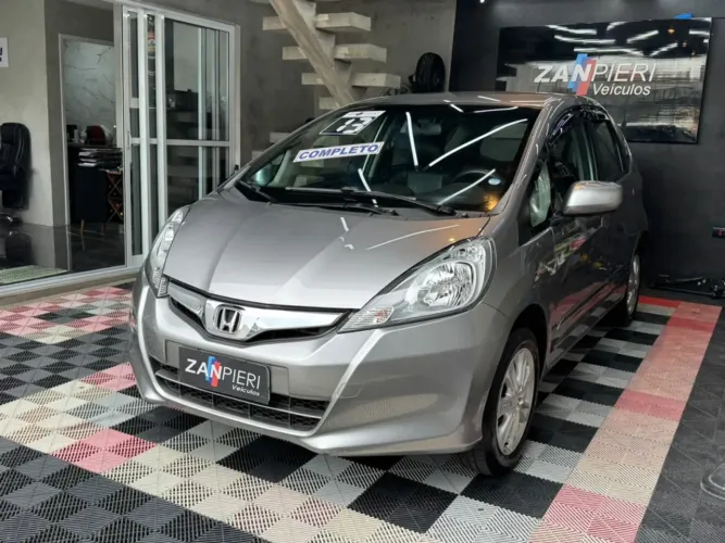 Honda Fit LX 1.4/ 1.4 Flex 8v/16v 5P Mec. 2013