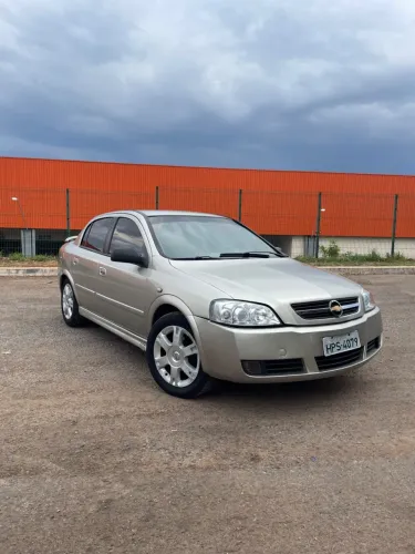 Chevrolet Astra Sedan 2.0/ CD 2.0 MPFI 8V 4P Aut. 2004