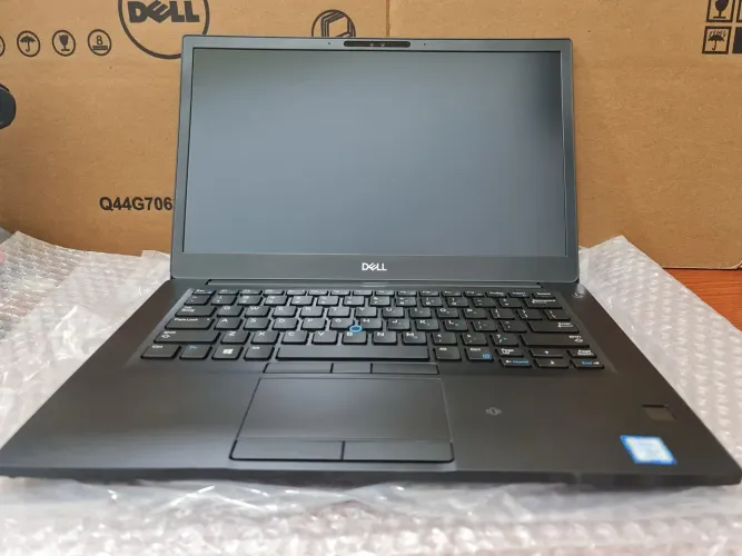NOTEBOOK DELL I7 8650 8GB RAM SSD 256GB nvme SEM DETALHES COM GARANTIA