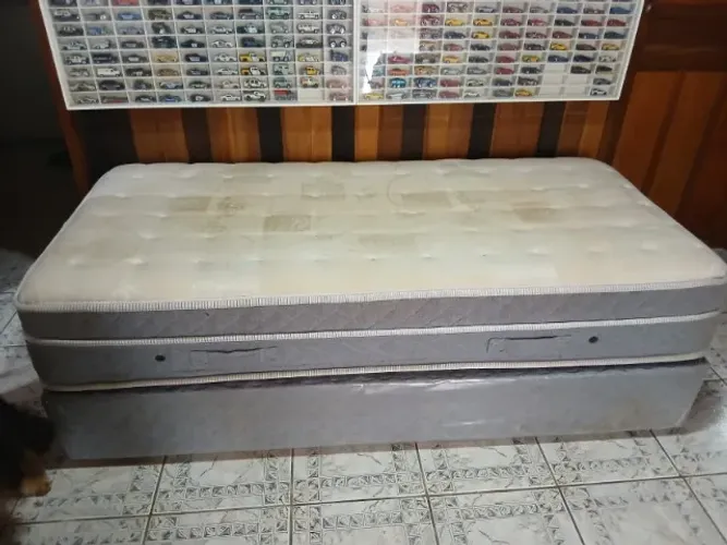 COLCHÃO SOLTEIRO MAXFLEX 1.88 X 88 X 30 (usado)