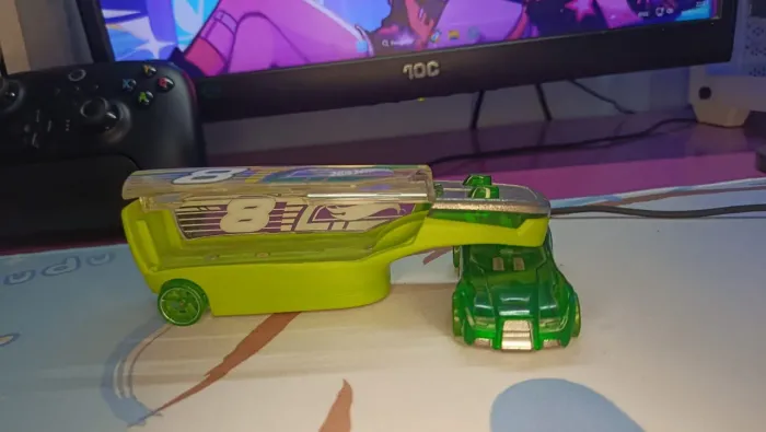 Hot Wheels Wingstorm - Caminhão Transportador + Carro (Original)