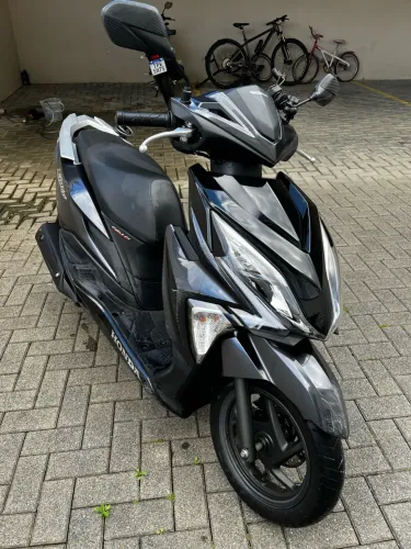 Honda elite