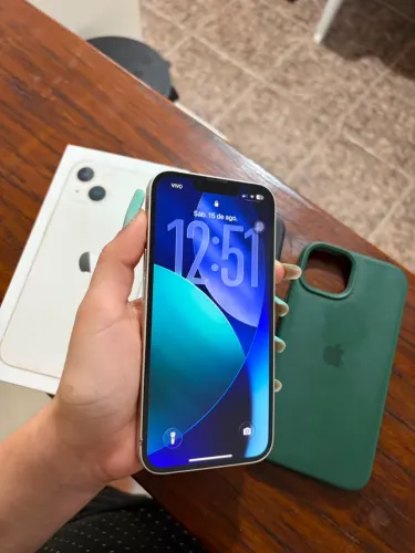 IPhone 13 branco 128gb
