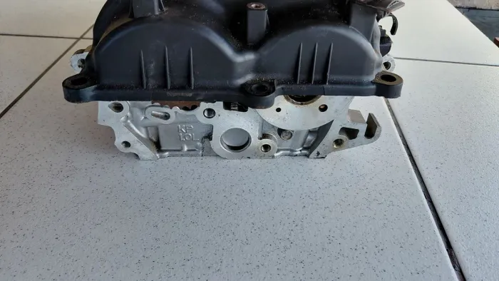 Vendo cabeçote do motor 3 cilindros HB20 em perfeito estado