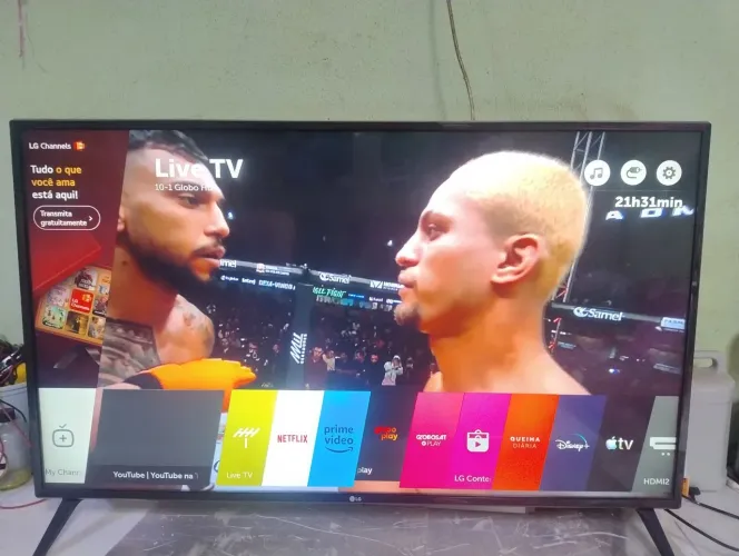 Vendo TV LG 49 polegadas smart funcionando perfeitamente com todos os aplicativos