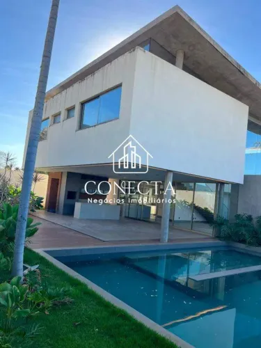 Casa em Condomínio à Venda no Gávea, Uberlândia: 4 Suítes e 6 Vagas