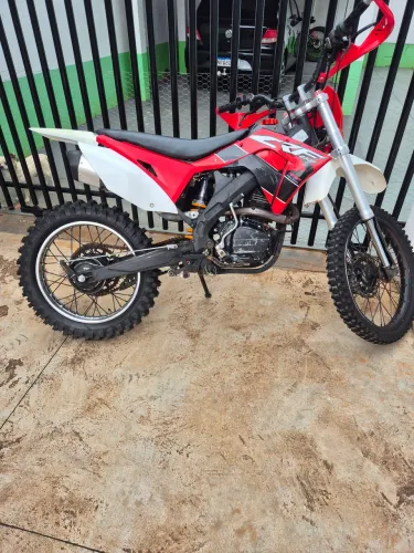 Moto de trilha 