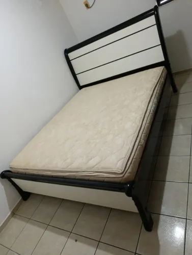 Cama king size