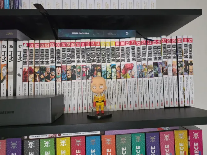 One punch man 1 ao 32 + catálogo de heróis + Brinde!!!