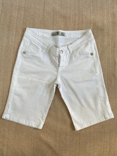 Bermuda feminina